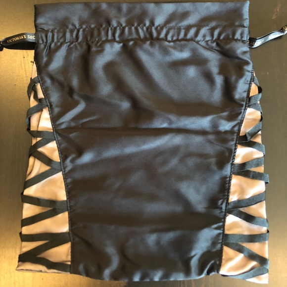 SOLDVICTORIA SECRET Bundle of Garment Bags. NWT. - Picture 5 of 5